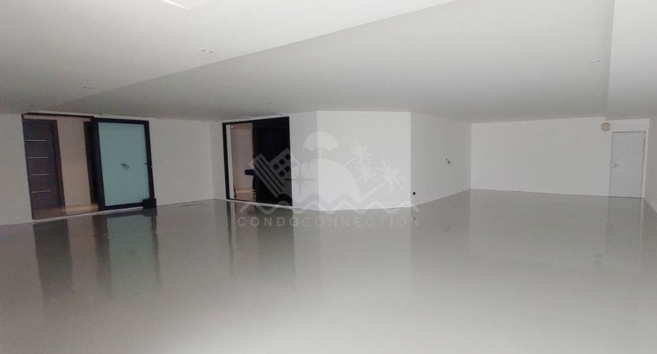 Casa en venta de 6 habitaciones en Bang Lamung, Chonburi
