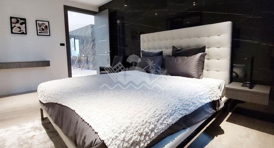 Casa en venta de 6 habitaciones en Bang Lamung, Chonburi