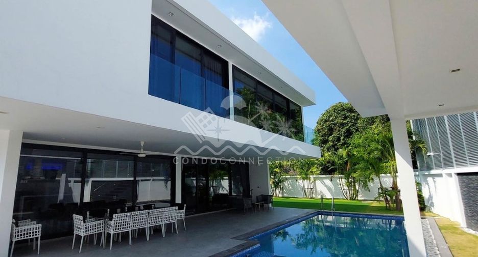 Casa en venta de 6 habitaciones en Bang Lamung, Chonburi