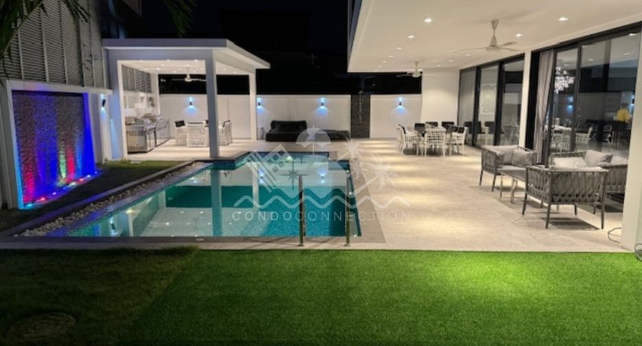 Casa en venta de 6 habitaciones en Bang Lamung, Chonburi