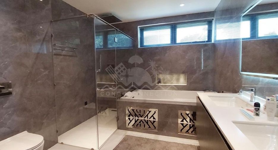 Casa en venta de 6 habitaciones en Bang Lamung, Chonburi