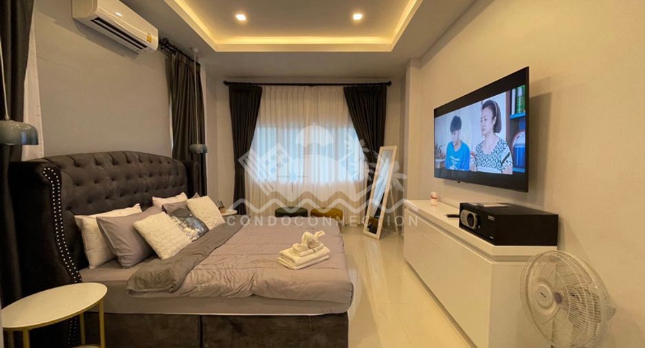 出售 4 卧室 独立屋 在 Bang Lamung, Chon Buri