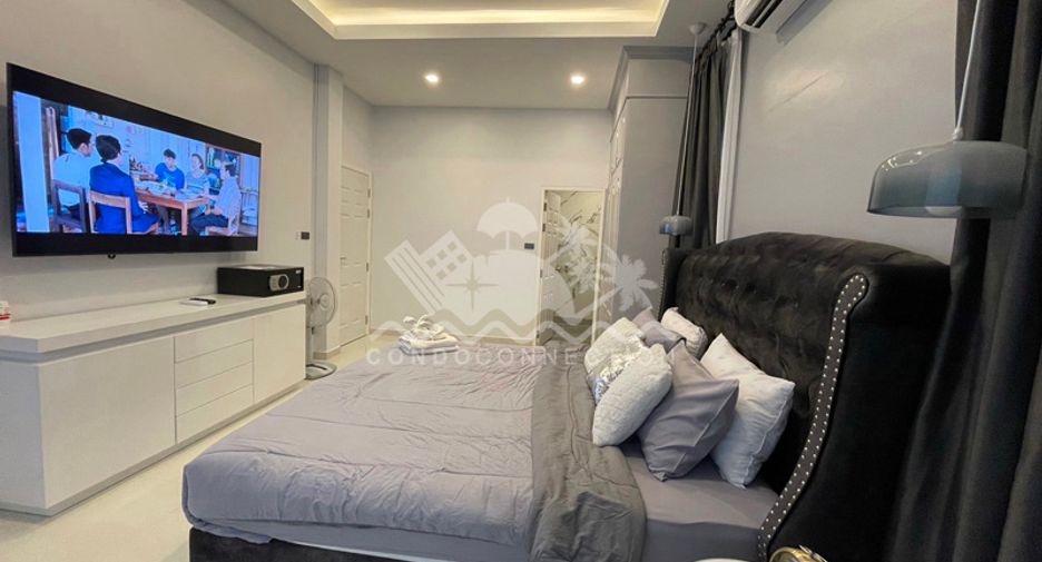 出售 4 卧室 独立屋 在 Bang Lamung, Chon Buri