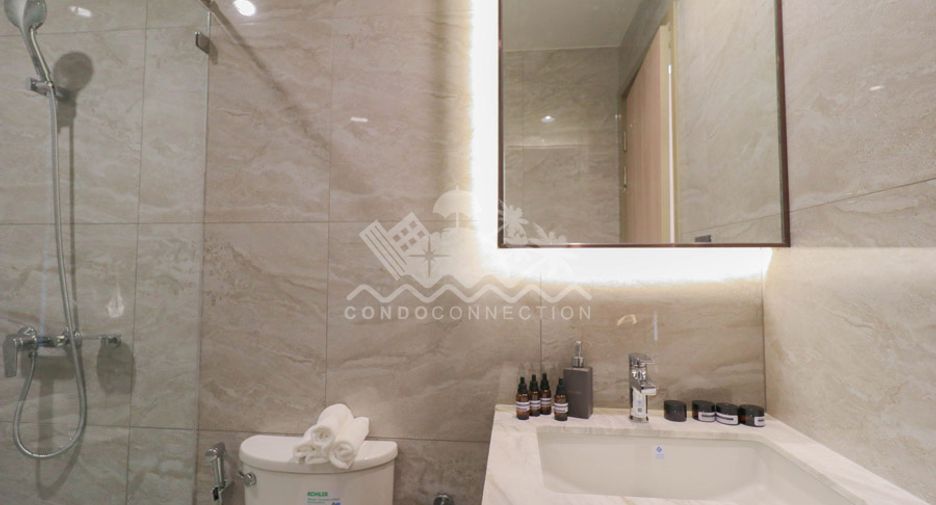 Haus zum Kauf mit 4 Zimmer in Bang Lamung, Chonburi