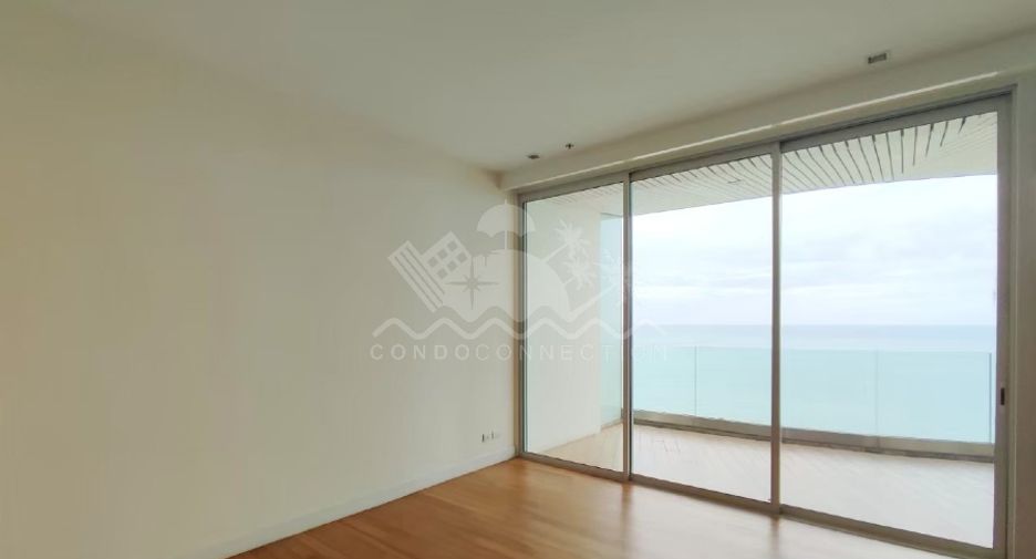 For sale 4 bedrooms condo in Bang Lamung, Chonburi