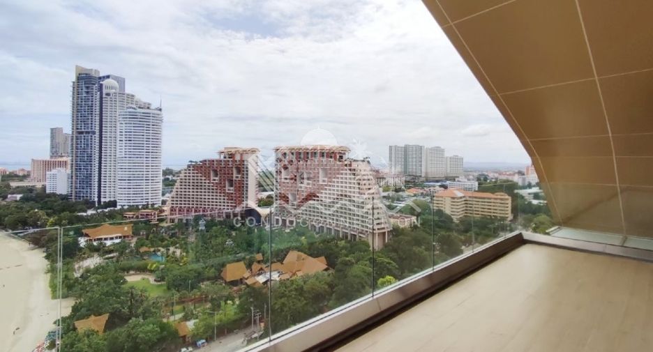 For sale 4 bedrooms condo in Bang Lamung, Chonburi