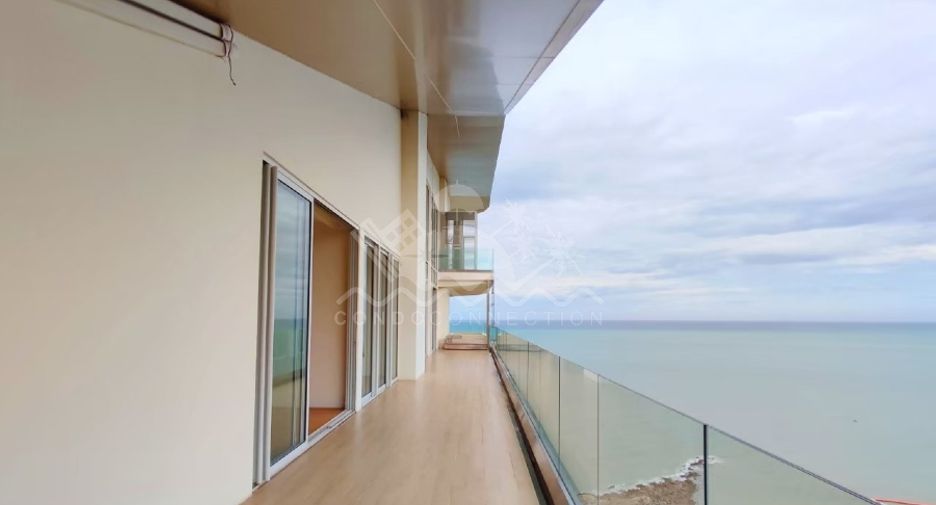 For sale 4 bedrooms condo in Bang Lamung, Chonburi