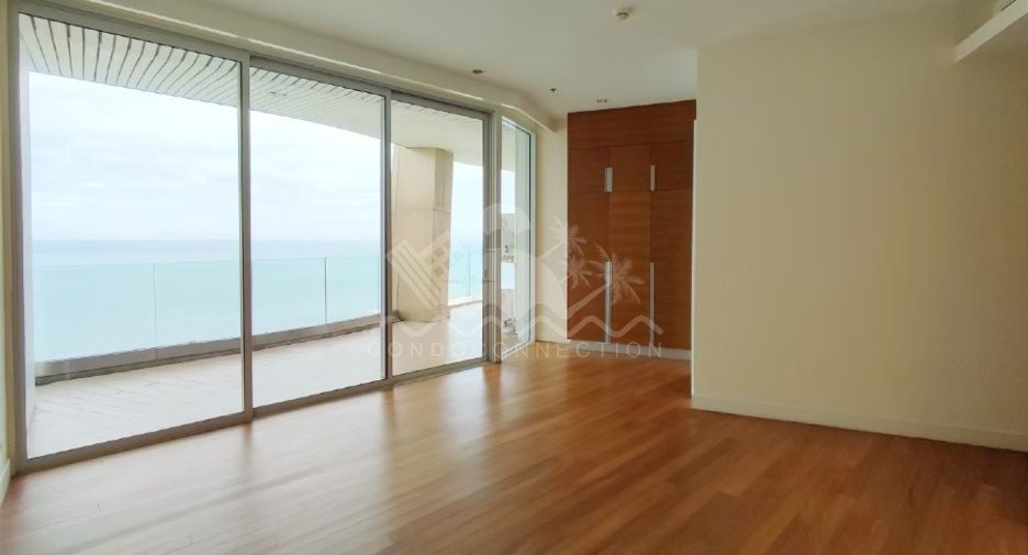 For sale 4 bedrooms condo in Bang Lamung, Chonburi