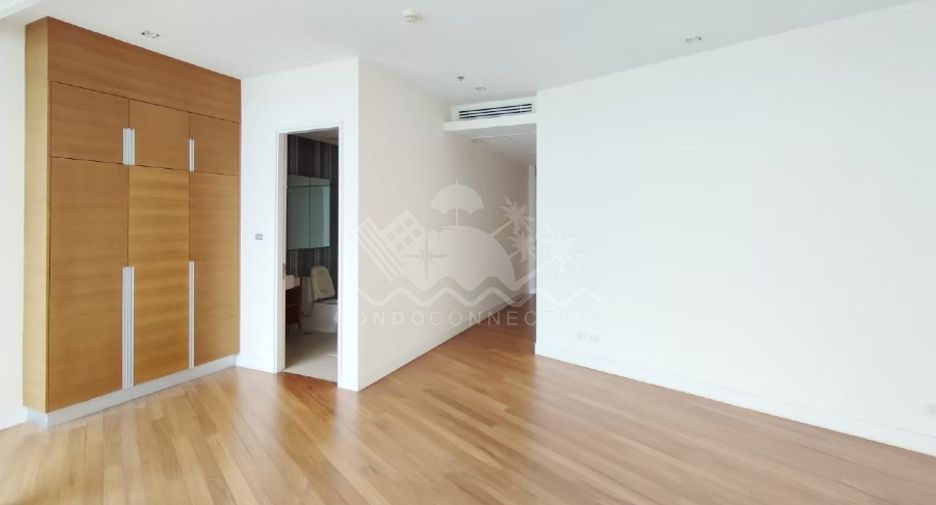 For sale 4 bedrooms condo in Bang Lamung, Chonburi