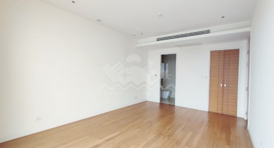 For sale 4 bedrooms condo in Bang Lamung, Chonburi