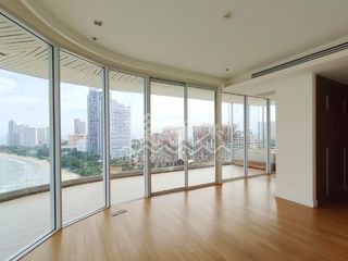 For sale 4 ベッドルーム condo in Bang Lamung, Chonburi