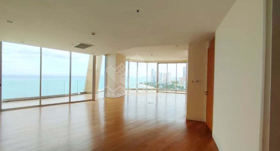 For sale 4 bedrooms condo in Bang Lamung, Chonburi