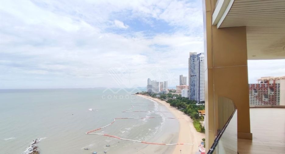 For sale 4 bedrooms condo in Bang Lamung, Chonburi