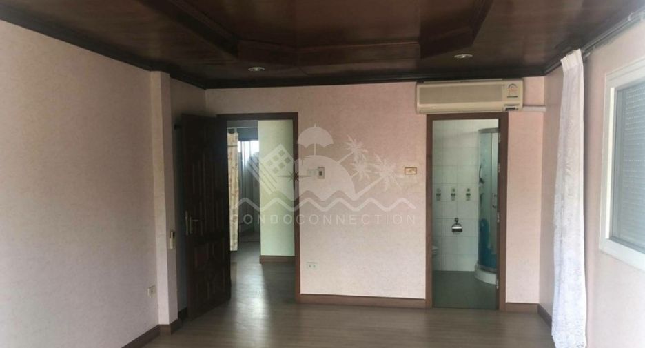 出售 4 卧室 独立屋 在 Bang Lamung, Chon Buri