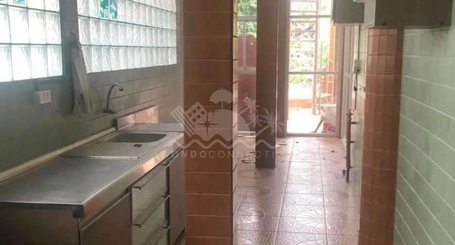 出售 4 卧室 独立屋 在 Bang Lamung, Chon Buri