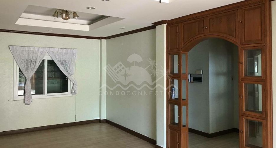 出售 4 卧室 独立屋 在 Bang Lamung, Chon Buri