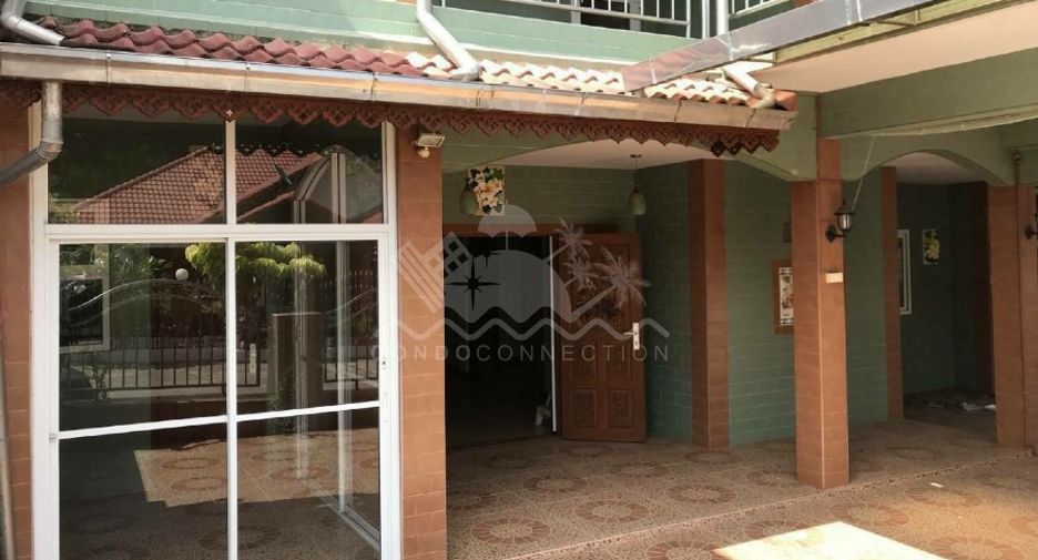 出售 4 卧室 独立屋 在 Bang Lamung, Chon Buri