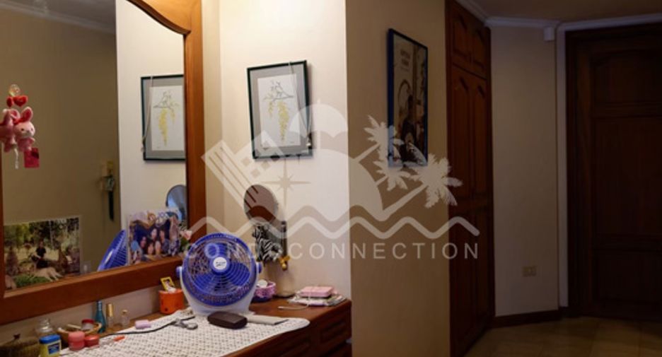 À vendre 4 chambres maison à Bang Lamung, Chonburi