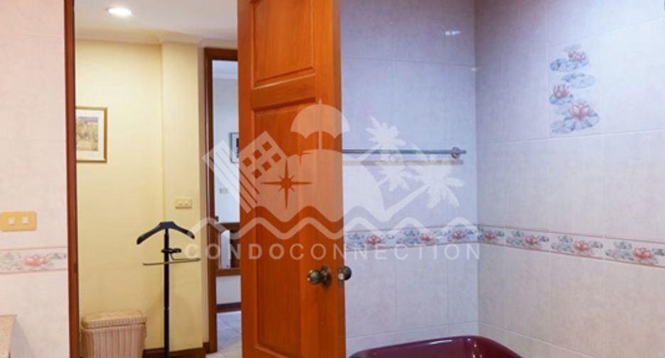 À vendre 4 chambres maison à Bang Lamung, Chonburi