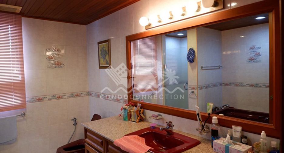 À vendre 4 chambres maison à Bang Lamung, Chonburi