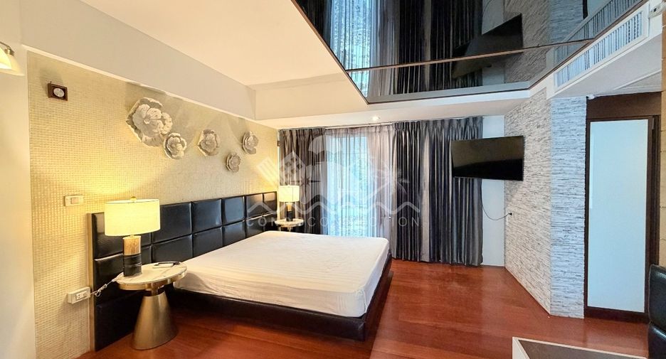 Casa en venta de 5 habitaciones en Bang Lamung, Chonburi