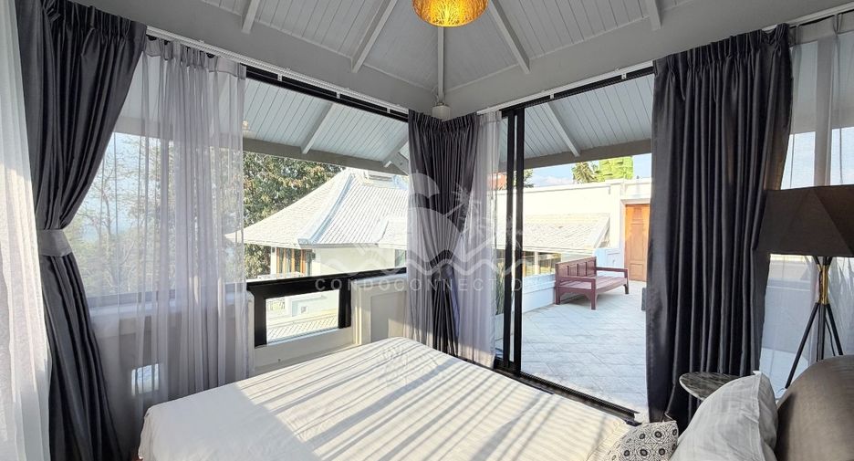Casa en venta de 5 habitaciones en Bang Lamung, Chonburi
