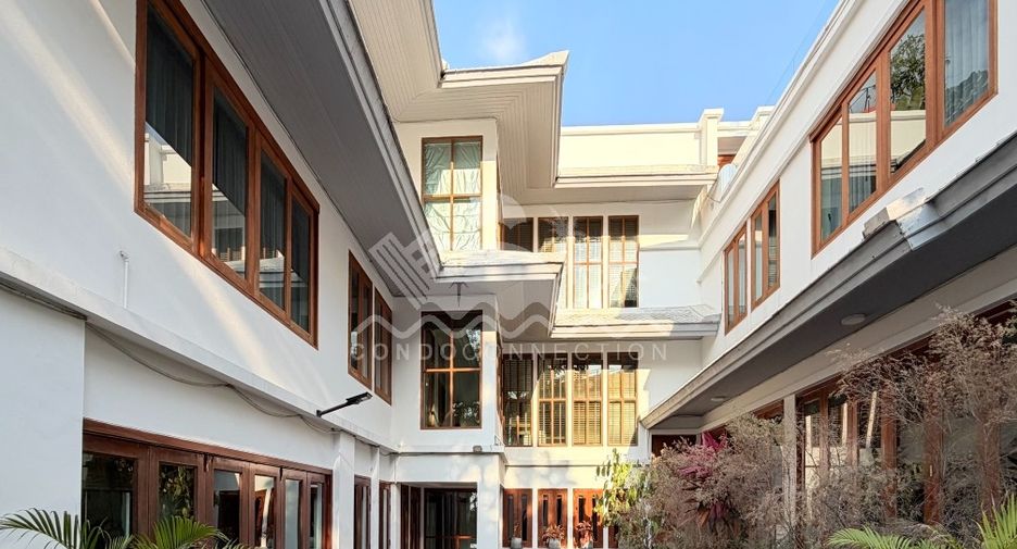 Casa en venta de 5 habitaciones en Bang Lamung, Chonburi