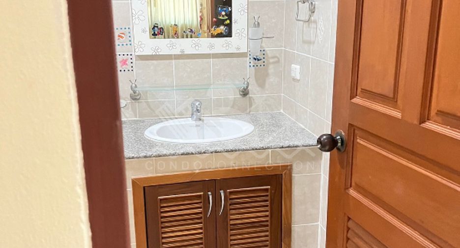 For sale 3 bedrooms house in Bang Lamung, Chonburi