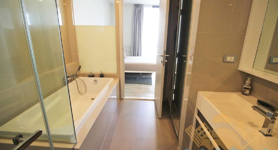 For rent and for sale 1 bed condo in Bang Lamung, Chonburi