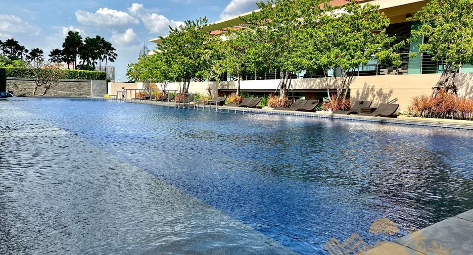 For sale and for rent 3 bedrooms condo in Bang Kho Laem, Bangkok