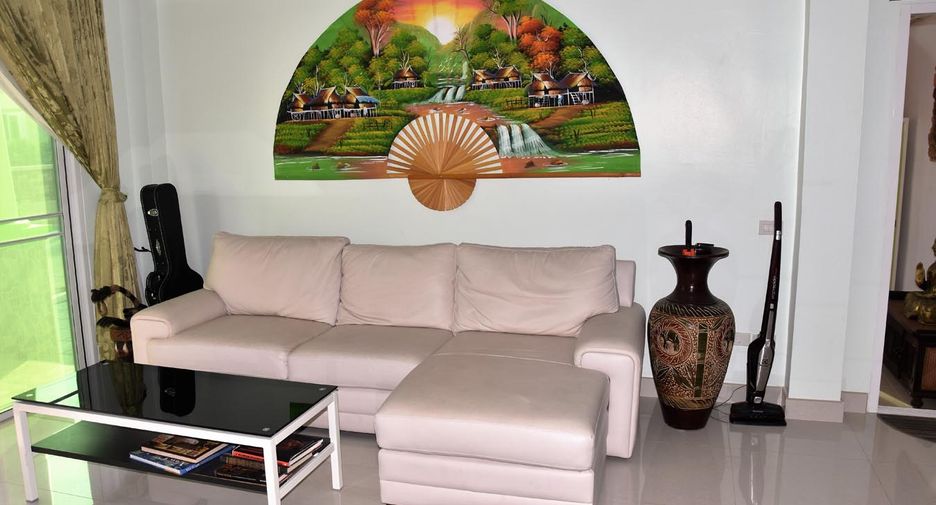 For sale 6 ベッドルーム house in Bang Lamung, Chonburi