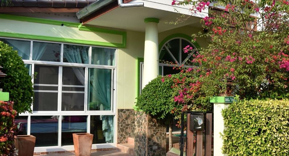 For sale 6 ベッドルーム house in Bang Lamung, Chonburi