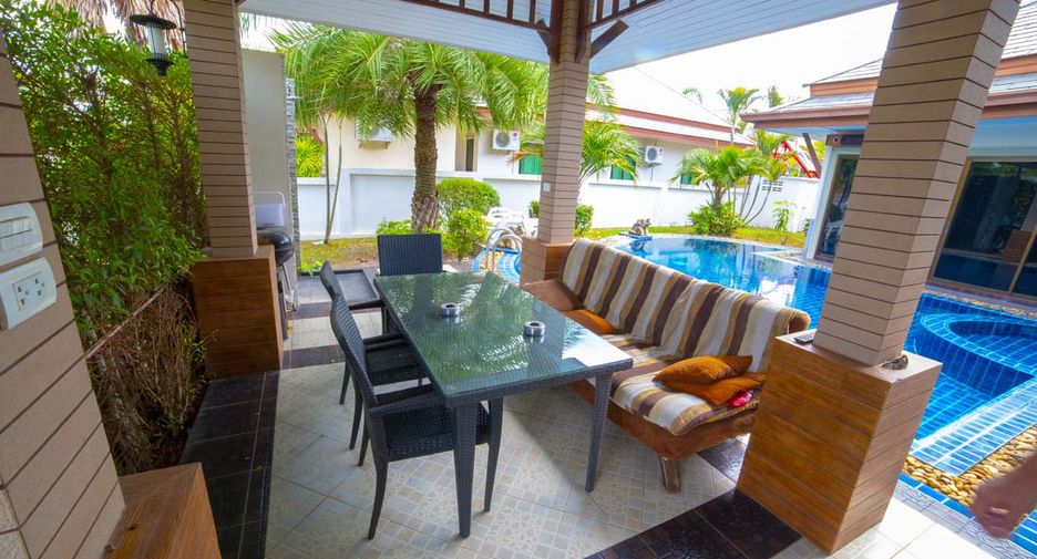 Haus zum Kauf mit 3 Zimmer in Bang Lamung, Chonburi