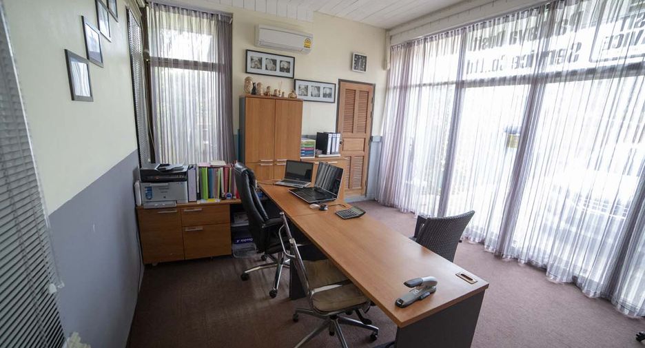 Haus zum Kauf mit 3 Zimmer in Bang Lamung, Chonburi