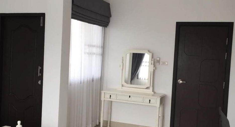 Casa en venta de 4 habitaciones en Bang Lamung, Chonburi