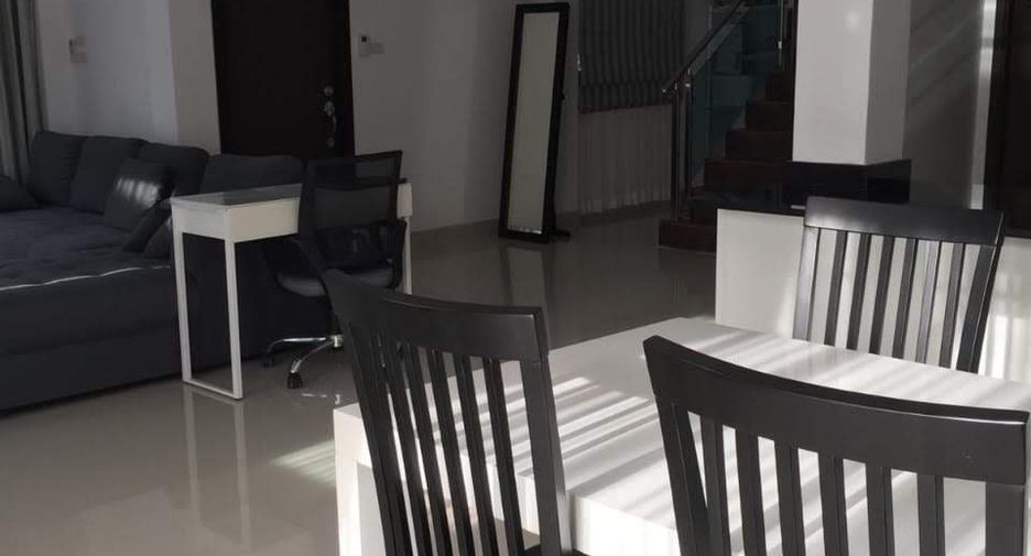 Casa en venta de 4 habitaciones en Bang Lamung, Chonburi