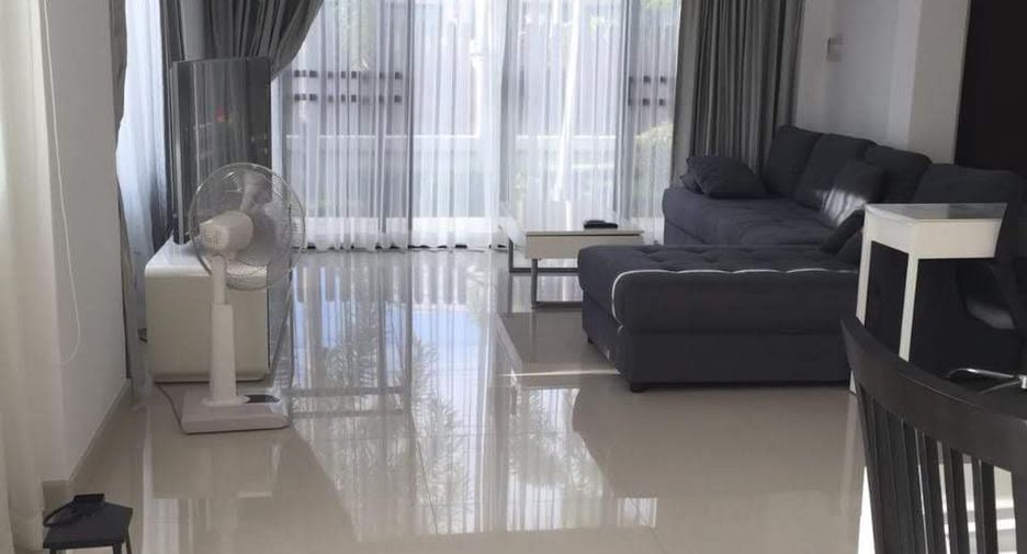 Casa en venta de 4 habitaciones en Bang Lamung, Chonburi
