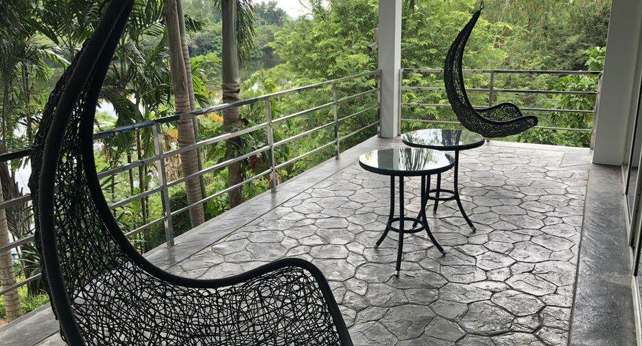 À vendre 5 chambres maison à Bang Lamung, Chonburi