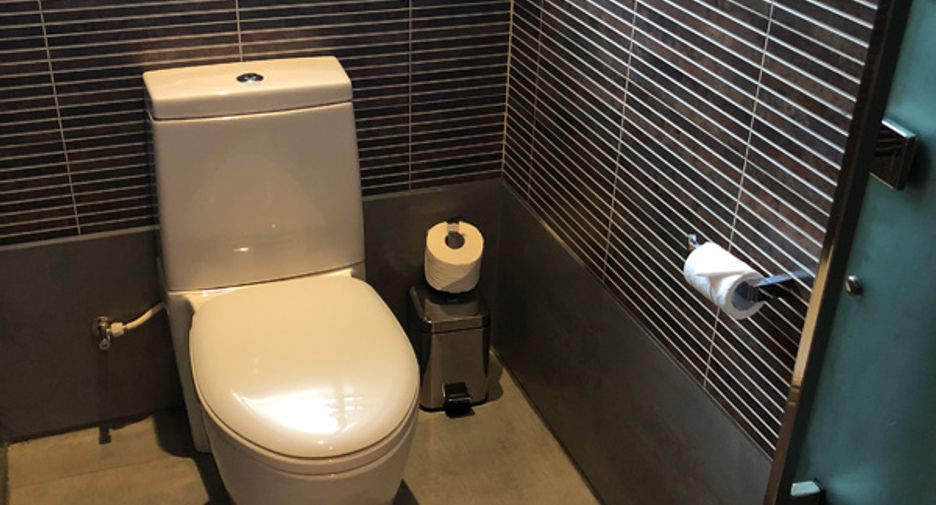 À vendre 5 chambres maison à Bang Lamung, Chonburi