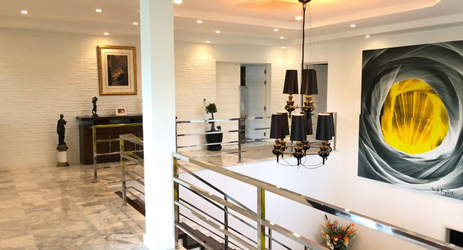 À vendre 5 chambres maison à Bang Lamung, Chonburi