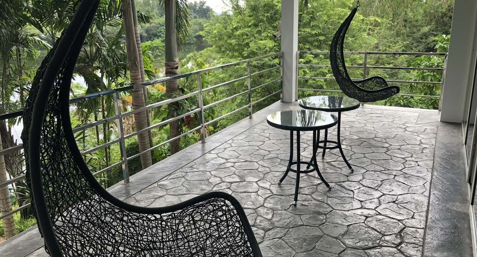 À vendre 5 chambres maison à Bang Lamung, Chonburi