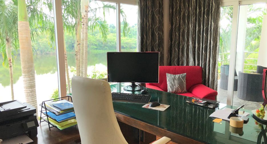 À vendre 5 chambres maison à Bang Lamung, Chonburi