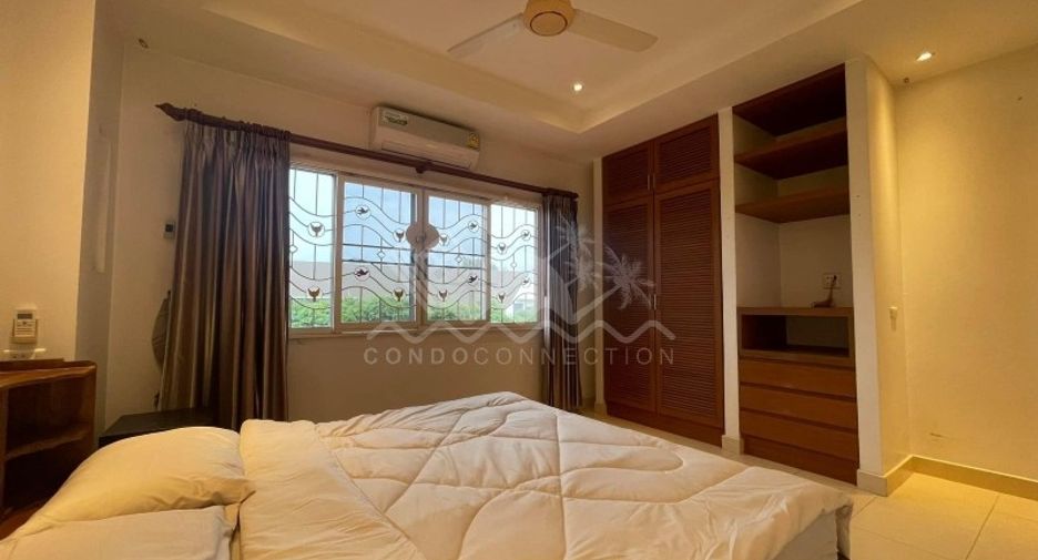 À vendre et à louer 5 chambres maison à Bang Lamung, Chonburi