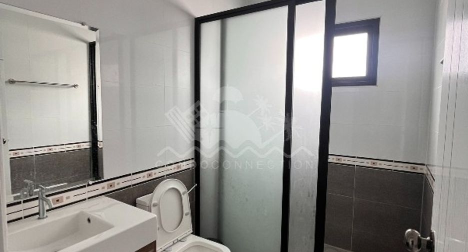 出租 4 卧室 独立屋 在 Bang Lamung, Chon Buri