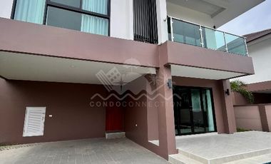 À louer 4 chambres maison à Bang Lamung, Chonburi