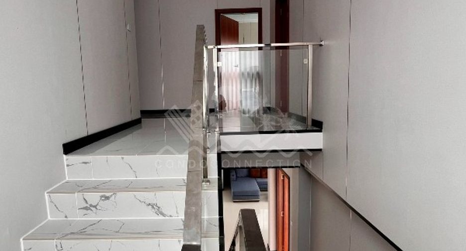 出租 4 卧室 独立屋 在 Bang Lamung, Chon Buri