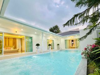 Casa en venta de 5 habitaciones en Bang Lamung, Chonburi