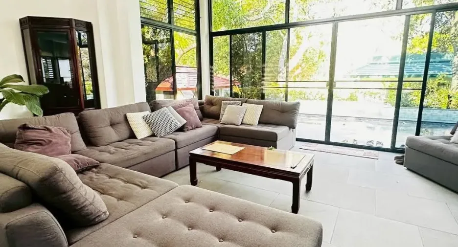 For sale 4 bedrooms villa in Sattahip, Chonburi