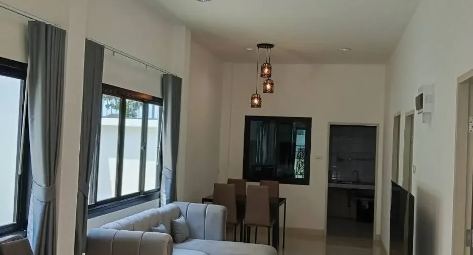 出租 2 卧室 联排别墅 在 Bang Lamung, Chon Buri