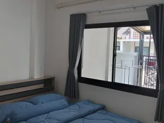 Reihenhaus zur Miete mit 2 Zimmer in Bang Lamung, Chonburi